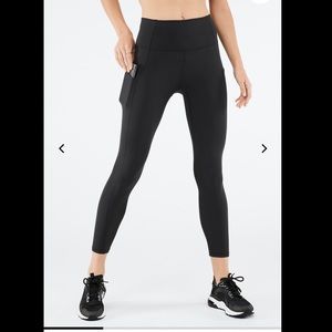 Fabletics High-Waisted Leggings - Size L
